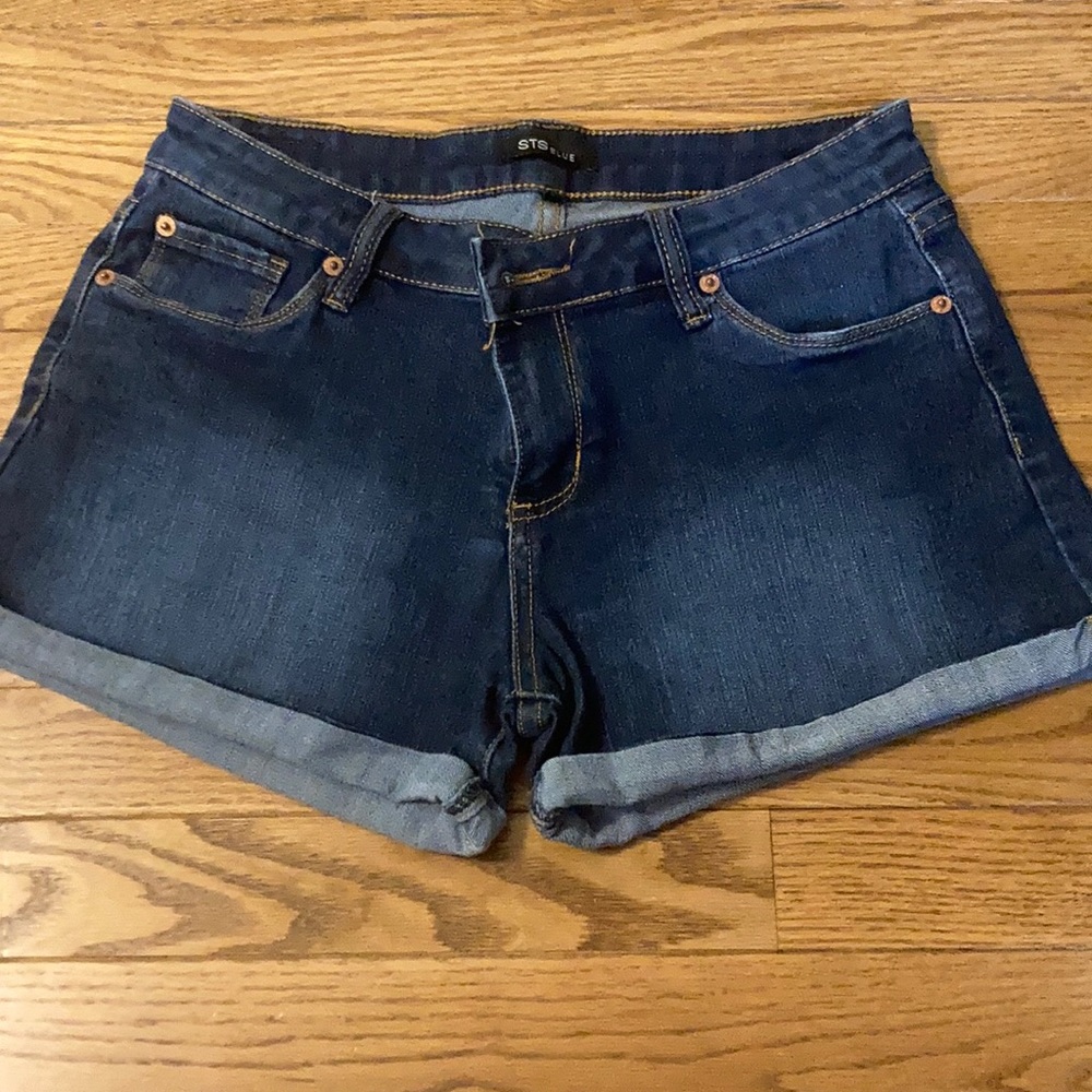 STS shorts